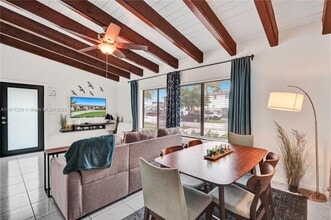 1704 Rodman St in Hollywood, FL - Building Photo - Building Photo