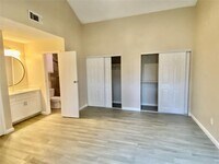 12417 S Dairy Ashford Rd photo'