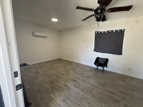 3305 San Dimas St in Bakersfield, CA - Building Photo - Building Photo