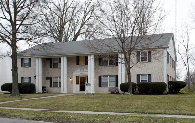 1614 Brooke Park Dr in Toledo, OH - Foto de edificio - Building Photo