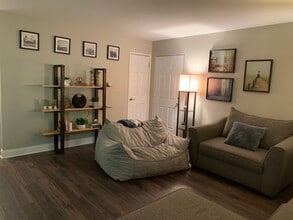 436 N Gerard Ave in Villa Park, IL - Building Photo - Building Photo