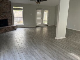 4514 Wee Laddie Ln in Houston, TX - Building Photo