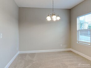 620 Stable View Loop in Dallas, GA - Building Photo - Building Photo