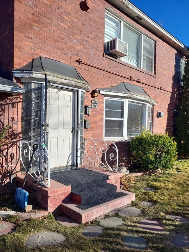 property at 700-722 Gordon Ave