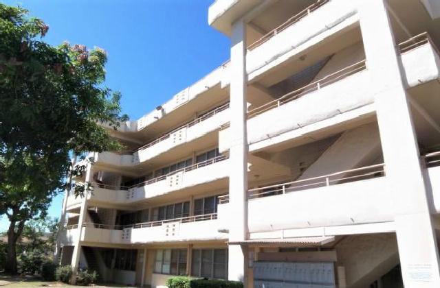 property at 2745 Kapiolani Blvd
