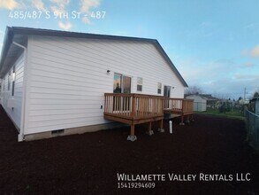 485 S 9th St, Unit 487 in Lebanon, OR - Building Photo - Building Photo