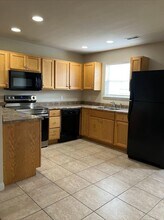 1403 Rolling Rock Dr in Columbia, MO - Building Photo - Building Photo