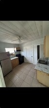 808 N 17th St in Fort Pierce, FL - Building Photo - Building Photo