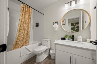 10749-10773 73 Ave NW in Edmonton, AB - Building Photo - Building Photo