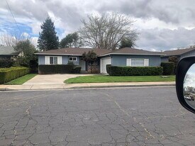 2644 7th Ave in Merced, CA - Building Photo
