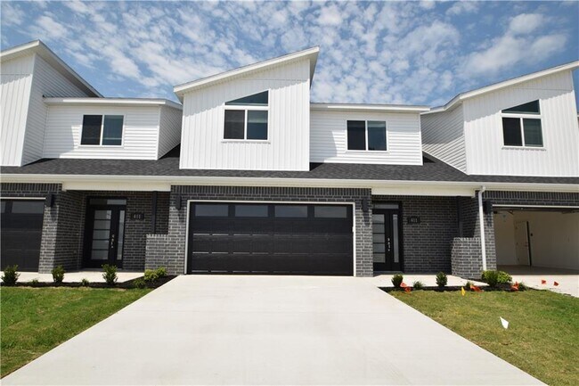 411 Amethyst Rd in Centerton, AR - Building Photo - Building Photo