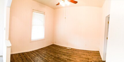 5111 Cologne Ave in St. Louis, MO - Building Photo - Building Photo