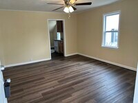 730 N Main St photo'