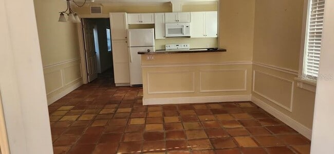 2103 Doud St in Sarasota, FL - Building Photo - Building Photo