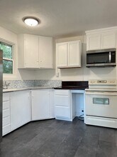 330 S Woodland Blvd in DeLand, FL - Building Photo - Building Photo
