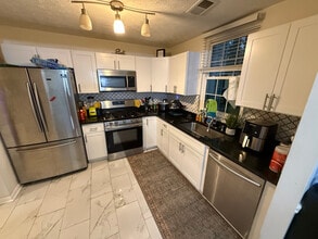 4028 Hancock Cir in Doraville, GA - Building Photo - Building Photo