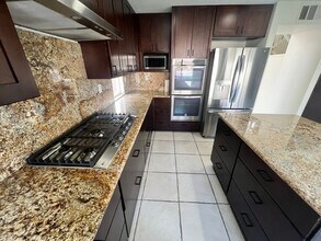 10138 Challenger Cir in Spring Valley, CA - Building Photo - Building Photo