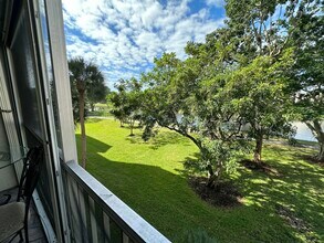 14671 Bonaire Blvd in Delray Beach, FL - Building Photo - Building Photo