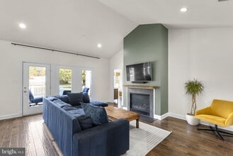 17601 Crystal Spring Terrace in Ashton, MD - Building Photo - Building Photo