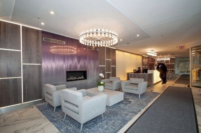 10 Museum Way, Unit 1727 in Cambridge, MA - Building Photo - Building Photo