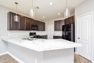 25247 Laird Knoll St in Katy, TX - Foto de edificio - Building Photo