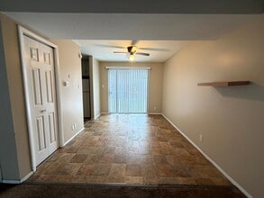 2808 Hickory Rd in Mishawaka, IN - Building Photo - Building Photo