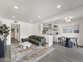 1218 Kirkford Way in Westlake Village, CA - Building Photo