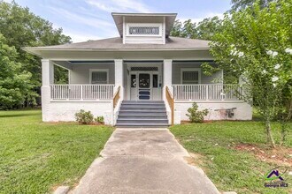 1147 Burton Ave in Macon, GA - Building Photo - Building Photo