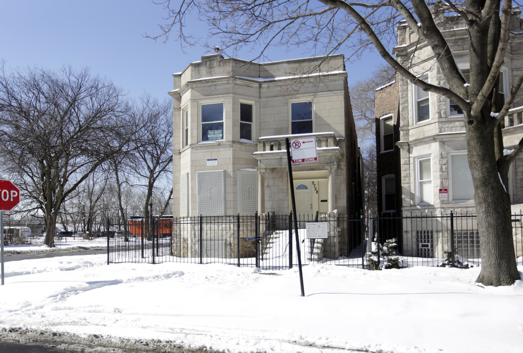 5758 S May St in Chicago, IL - Building Photo