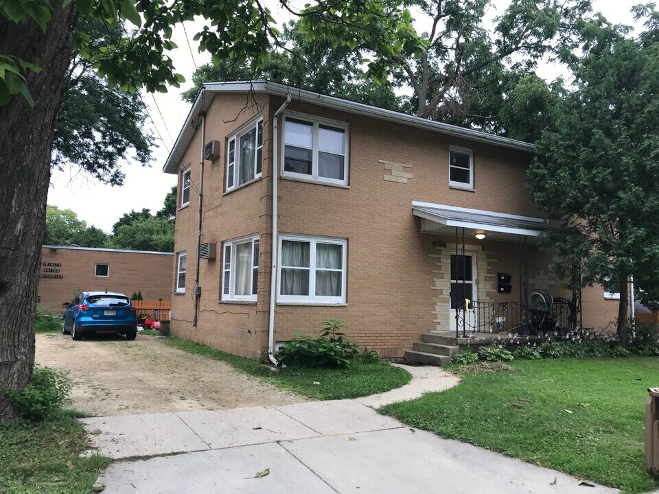 413 S Charter St, Unit 1 in Madison, WI - Building Photo