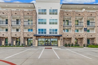 The Oaks in Humble, TX - Building Photo - Building Photo