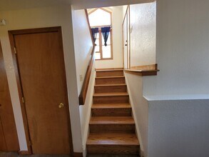 4234 Flanders St in Denver, CO - Building Photo - Building Photo