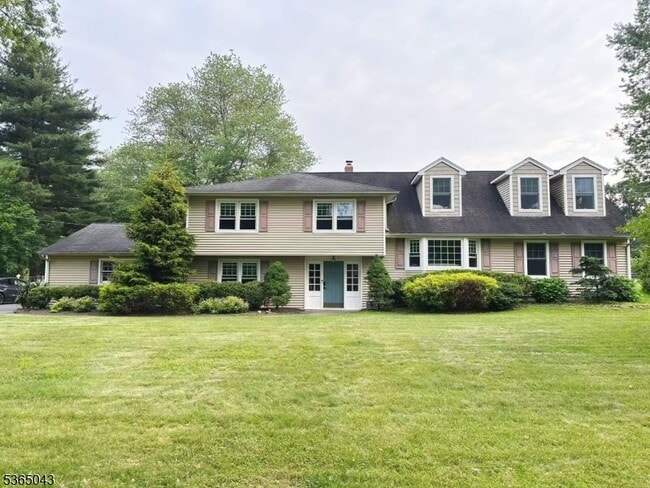 property at 21 Meadowview Rd