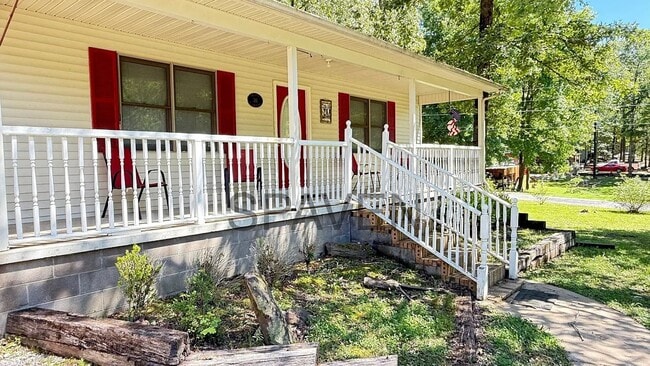 property at 311 Hillcrest Ln