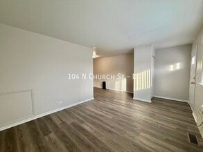 104 N Church St in Addison, IL - Building Photo - Building Photo
