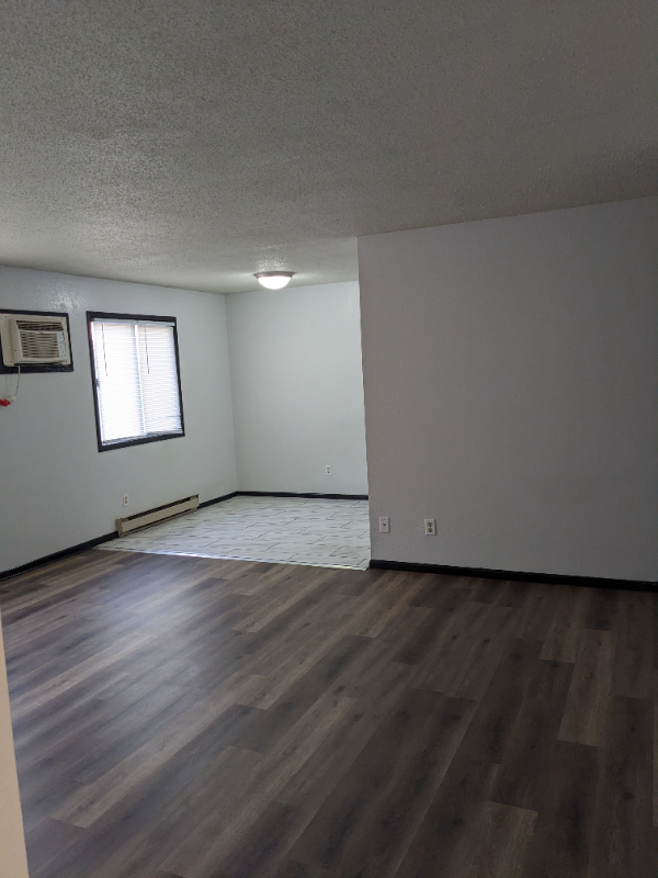 300 Hopp Ave in Nicollet, MN - Building Photo - Building Photo