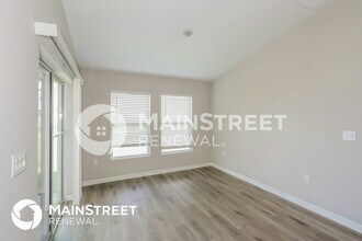 5512 Arlington River Dr. in Lakeland, FL - Foto de edificio - Building Photo