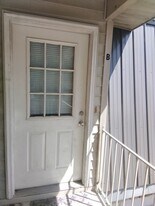 614 Drypoint Ln in Hope Mills, NC - Building Photo