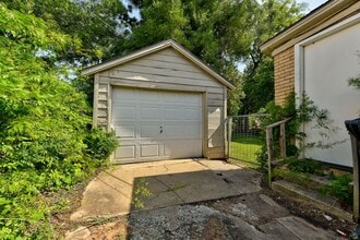 2309 NE 21st St in Oklahoma City, OK - Foto de edificio - Building Photo