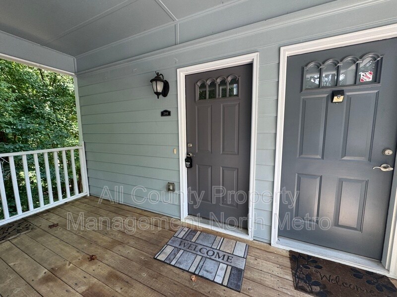 3900 Riverlook Pkwy SE in Marietta, GA - Building Photo