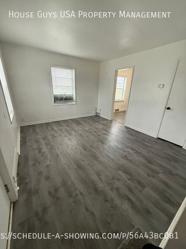 9523 Charlotte St in Kansas City, MO - Building Photo - Building Photo