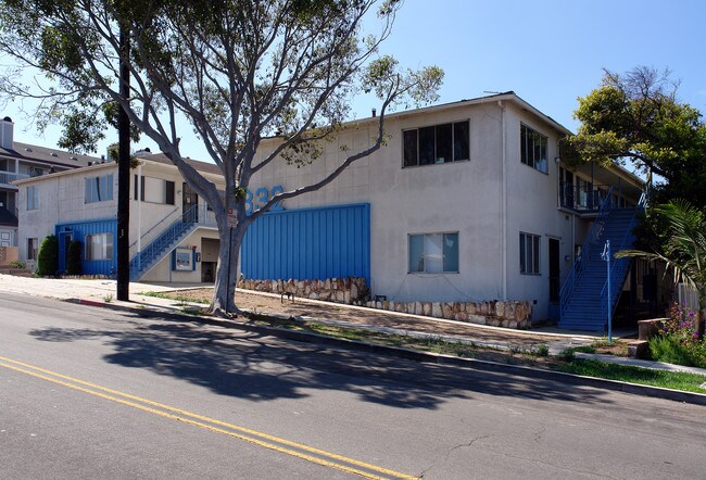 332 E Imperial Ave in El Segundo, CA - Foto de edificio - Building Photo