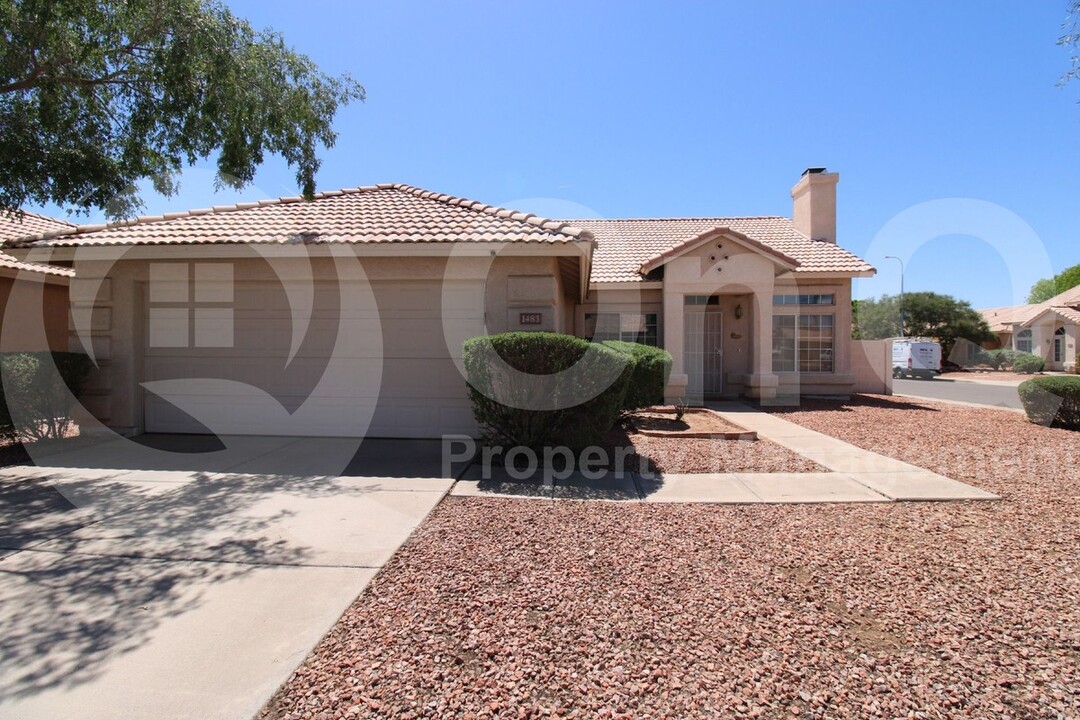 1483 W Orchid Ln in Chandler, AZ - Building Photo