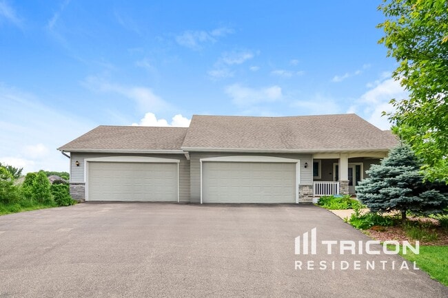 property at 19280 Castle Ct