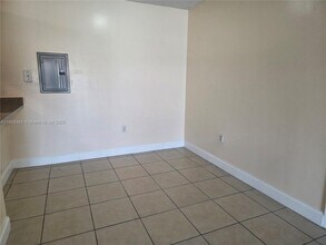 13783 SW 66th St in Miami, FL - Building Photo - Building Photo
