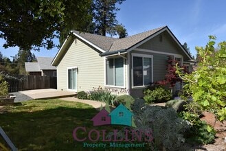 519 St Patricks Dr in Grass Valley, CA - Building Photo - Building Photo