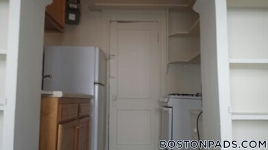 1163 Boylston St, Unit 30 in Boston, MA - Building Photo - Building Photo