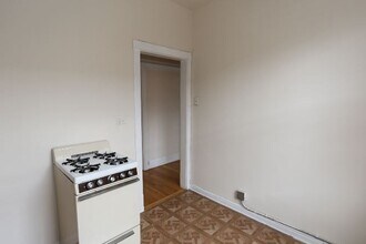 724.5 W Barry Ave in Chicago, IL - Building Photo - Building Photo
