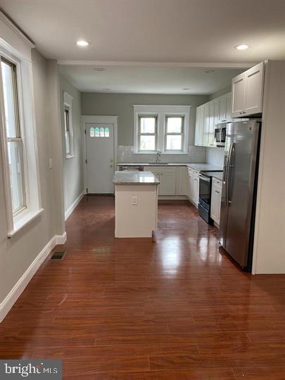 2831 Aramingo Ave in Philadelphia, PA - Building Photo - Building Photo