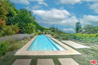 6000 Philip Ave in Malibu, CA - Building Photo - Building Photo